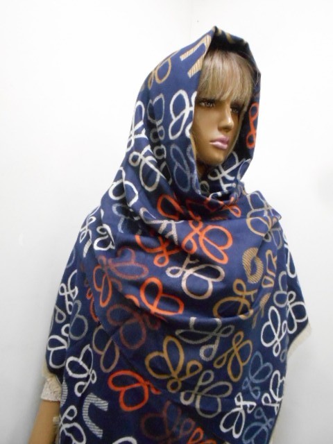  Loewe палантин