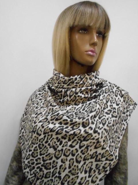  Платок Тигровый принт